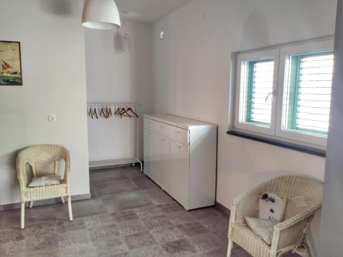 Minimalistic Oasis By The Sea In Stanici Villa Celina Buitenkant foto